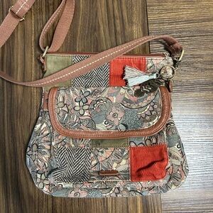 SAKROOTS Boho Floral Crossbody Bag with Tassel